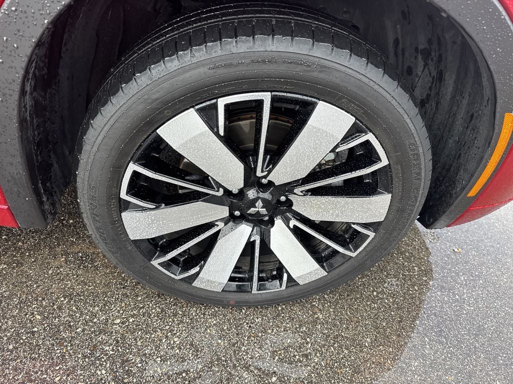 2025 Mitsubishi Outlander SEL