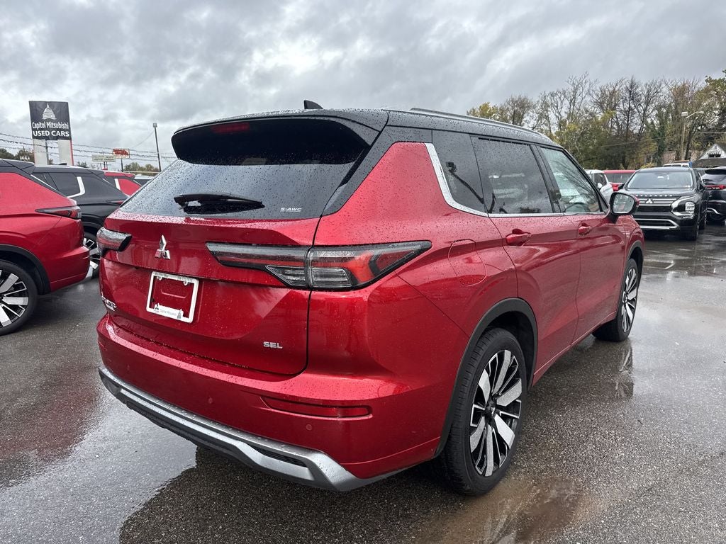 2025 Mitsubishi Outlander SEL
