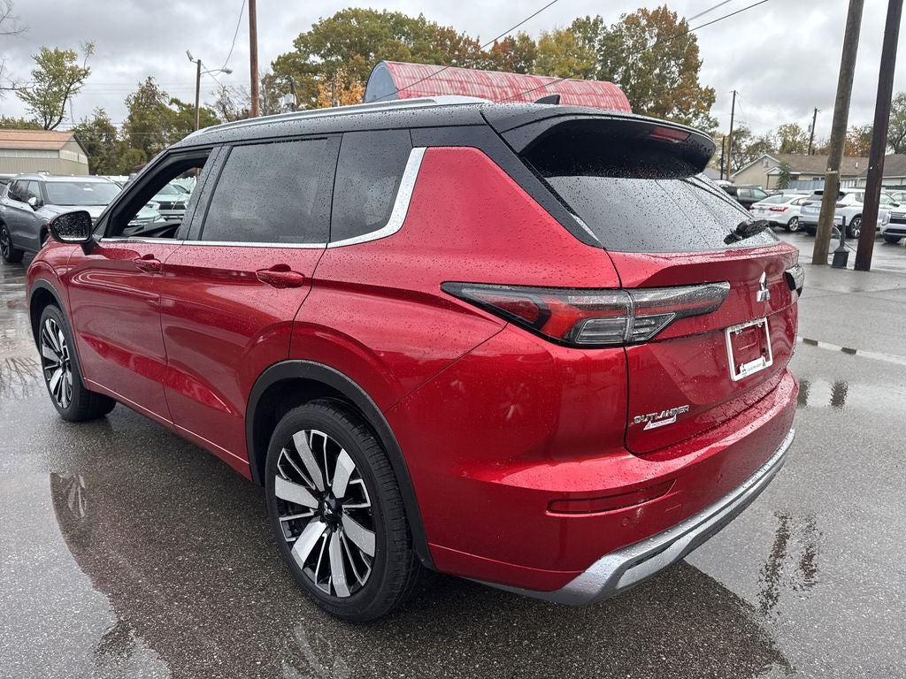 2025 Mitsubishi Outlander SEL