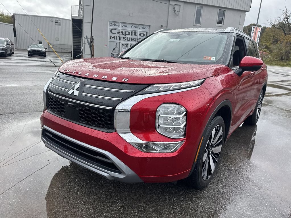 2025 Mitsubishi Outlander SEL