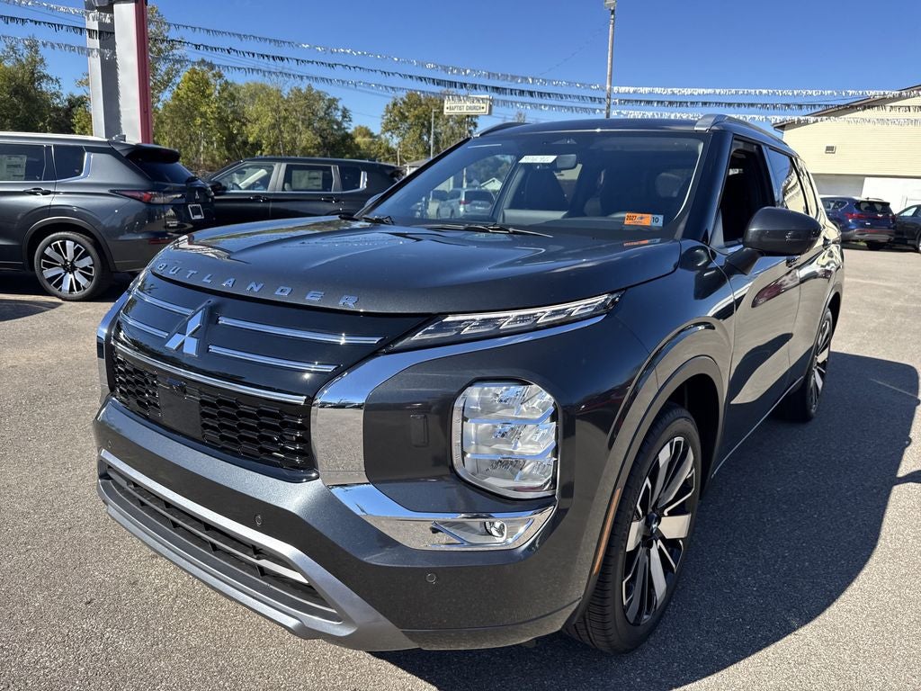2025 Mitsubishi Outlander SEL