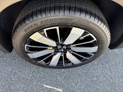 2025 Mitsubishi Outlander SEL