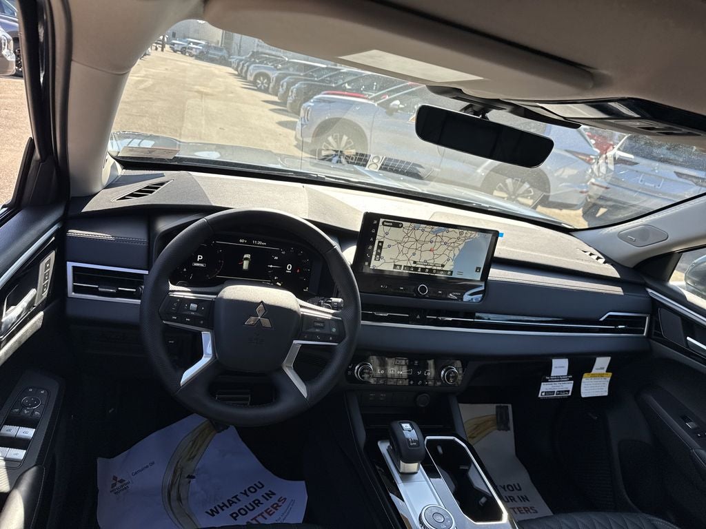 2025 Mitsubishi Outlander SEL