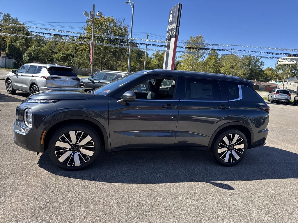 2025 Mitsubishi Outlander SEL