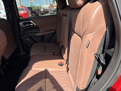 2025 Mitsubishi Outlander SEL