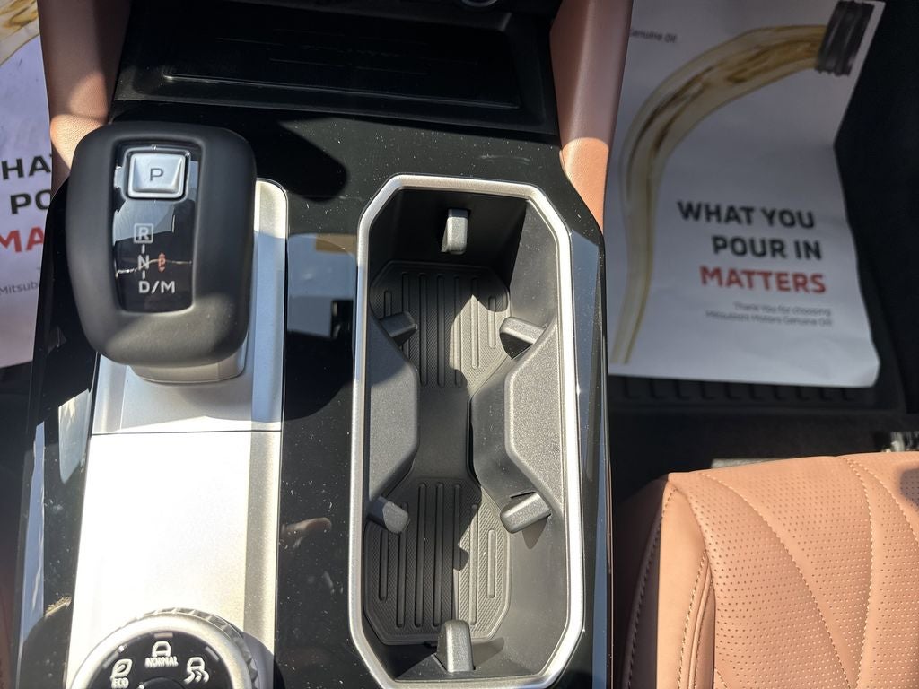 2025 Mitsubishi Outlander SEL