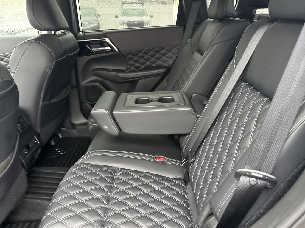 2024 Mitsubishi Outlander SEL