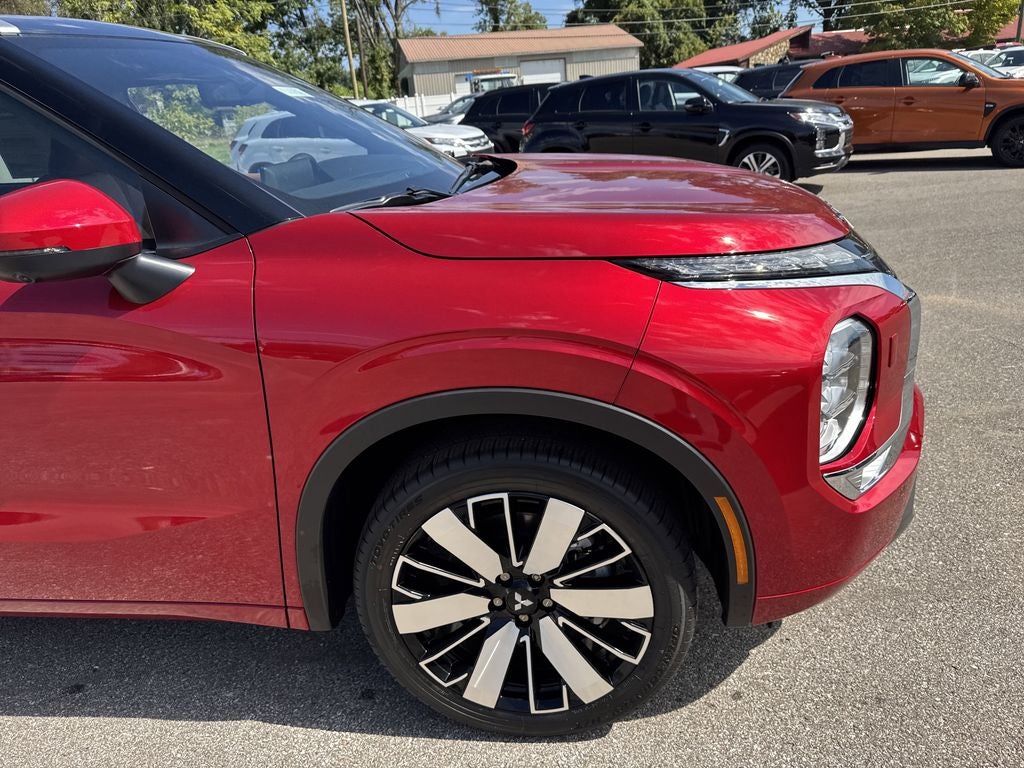 2025 Mitsubishi Outlander SEL