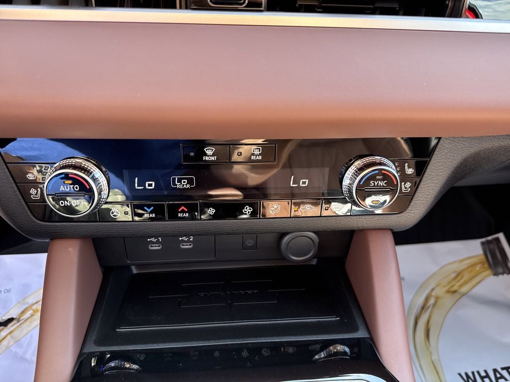 2025 Mitsubishi Outlander SEL