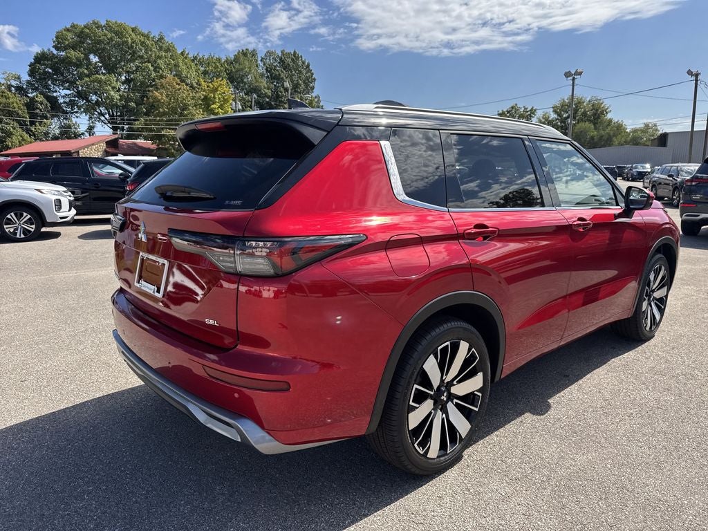 2025 Mitsubishi Outlander SEL