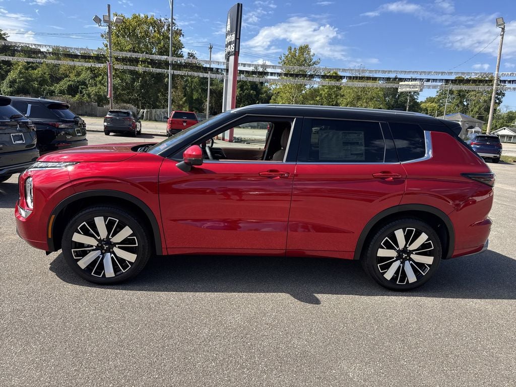 2025 Mitsubishi Outlander SEL