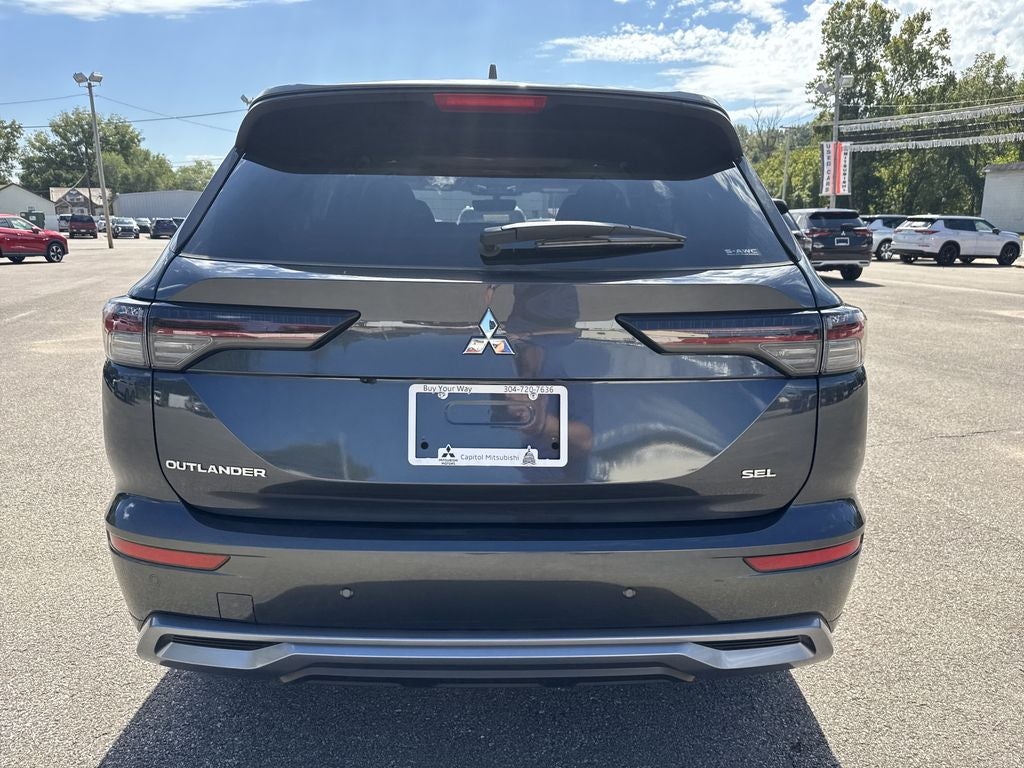 2025 Mitsubishi Outlander SEL
