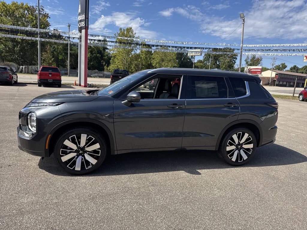 2025 Mitsubishi Outlander SEL