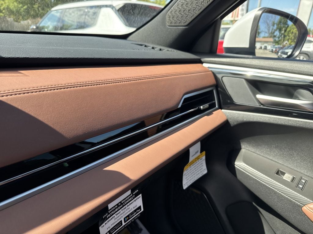 2025 Mitsubishi Outlander SEL