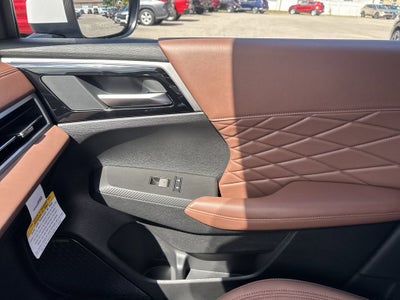 2025 Mitsubishi Outlander SEL