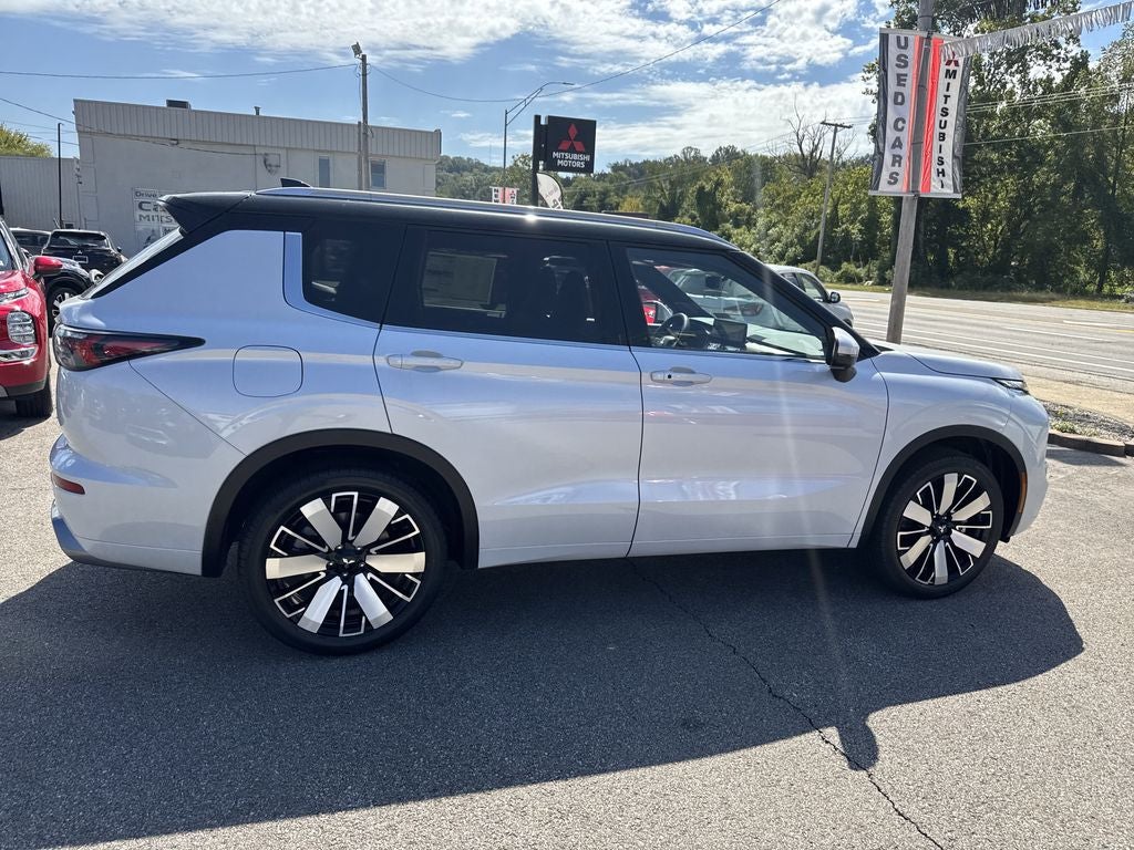 2025 Mitsubishi Outlander SEL