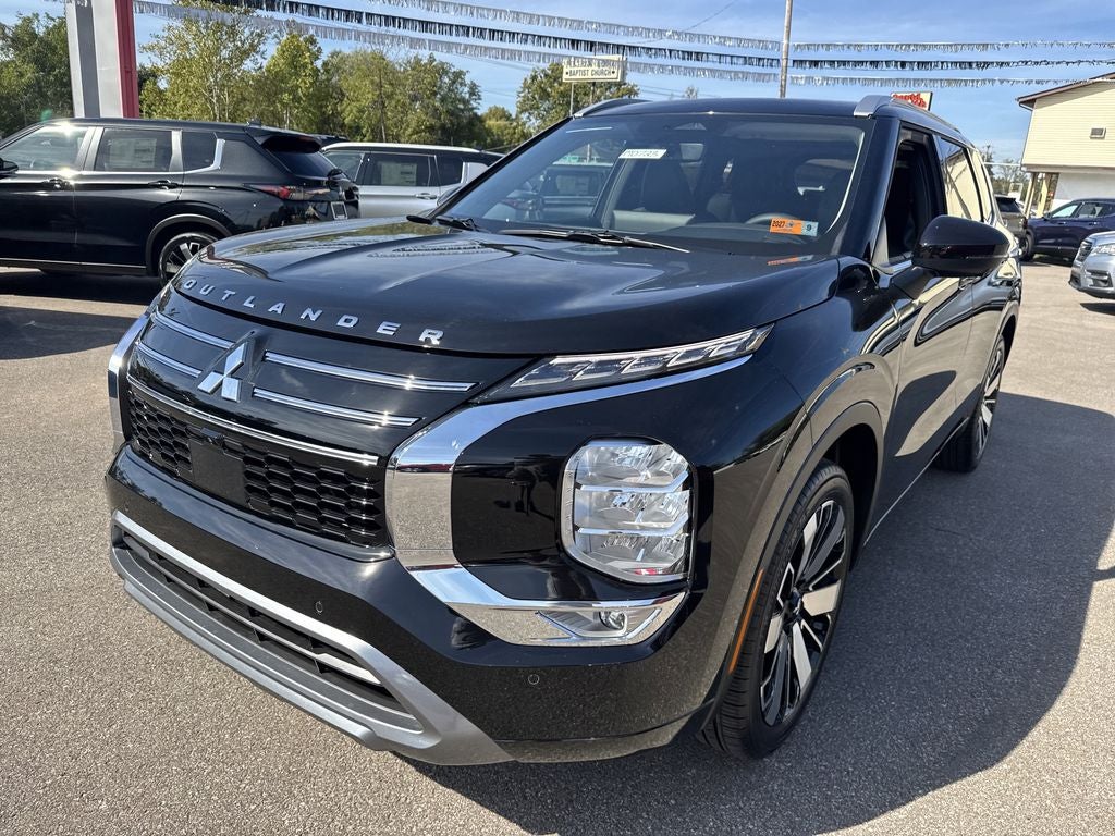 2025 Mitsubishi Outlander SEL