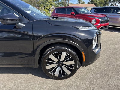 2025 Mitsubishi Outlander SEL