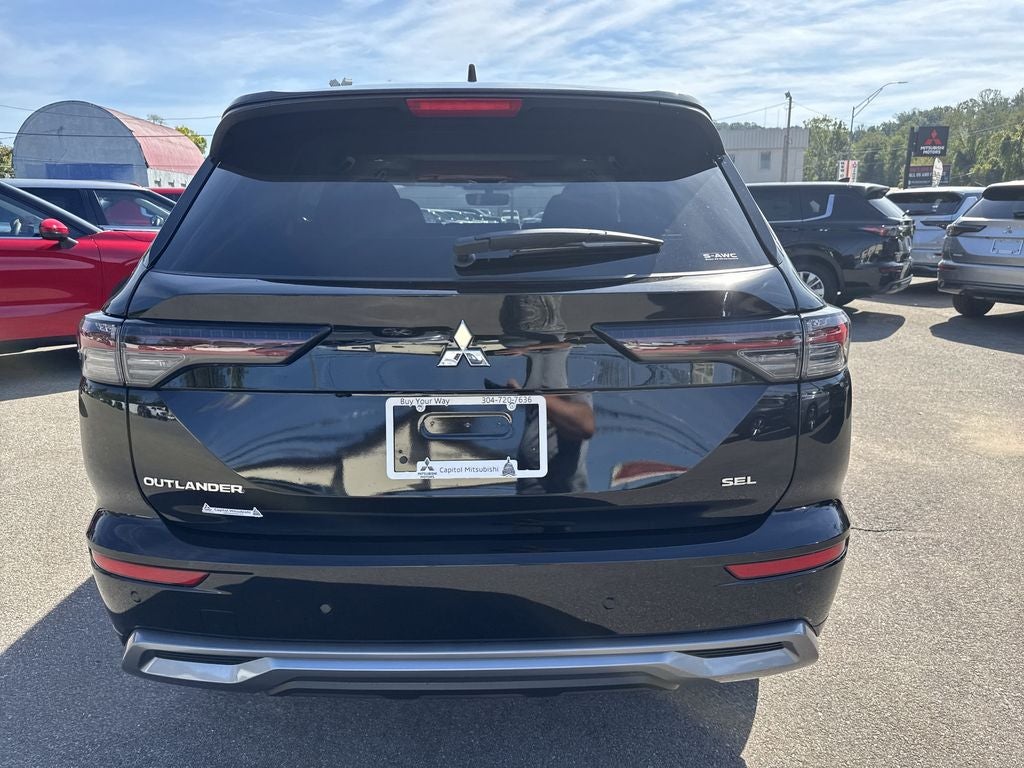 2025 Mitsubishi Outlander SEL