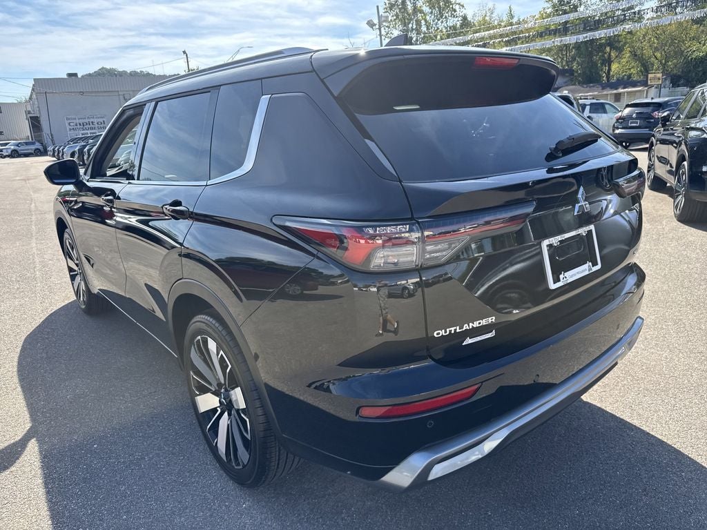 2025 Mitsubishi Outlander SEL