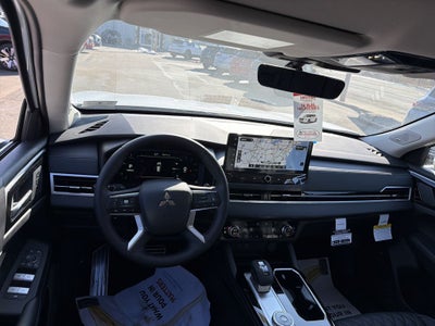 2026 Mitsubishi Outlander SEL