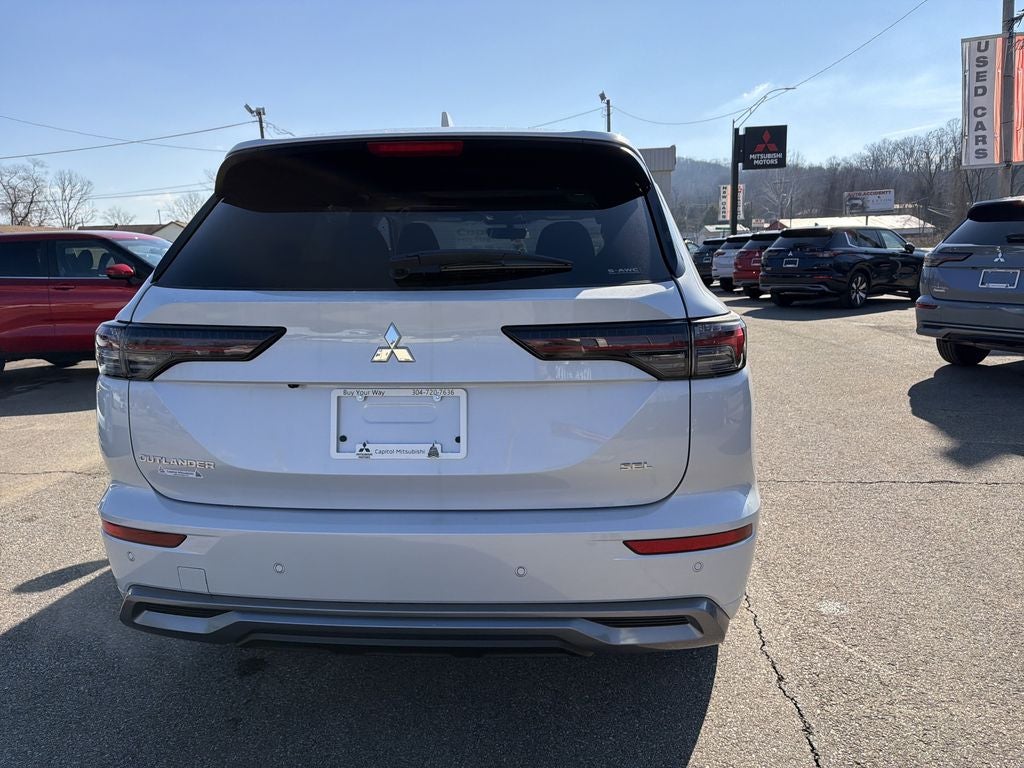 2026 Mitsubishi Outlander SEL