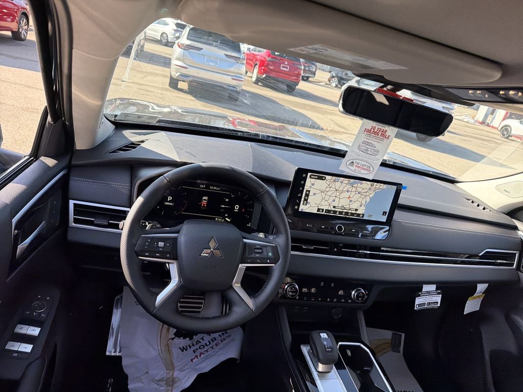 2026 Mitsubishi Outlander SEL