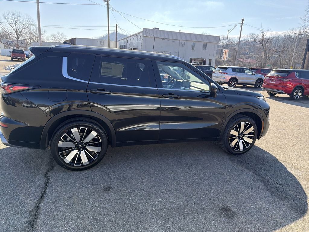 2026 Mitsubishi Outlander SEL