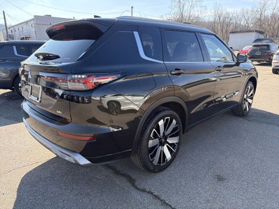 2026 Mitsubishi Outlander SEL