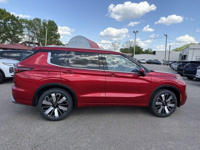 2026 Mitsubishi Outlander SEL