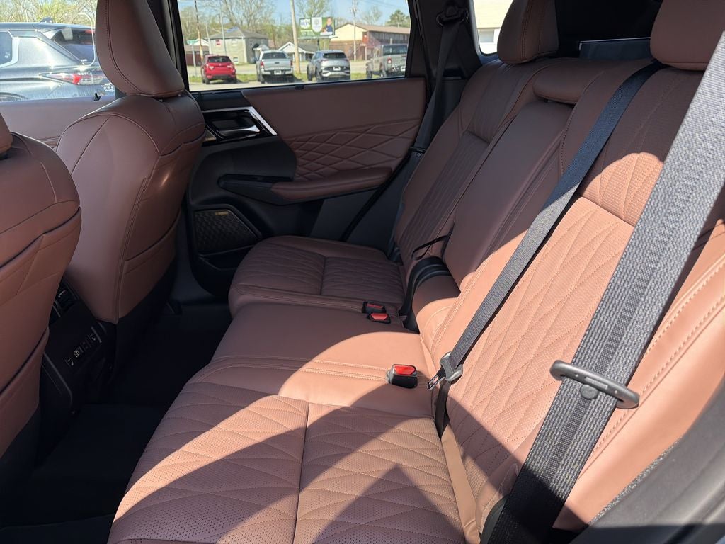 2026 Mitsubishi Outlander SEL