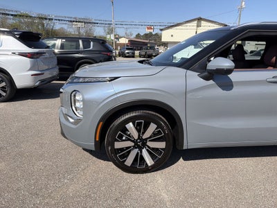 2026 Mitsubishi Outlander SEL