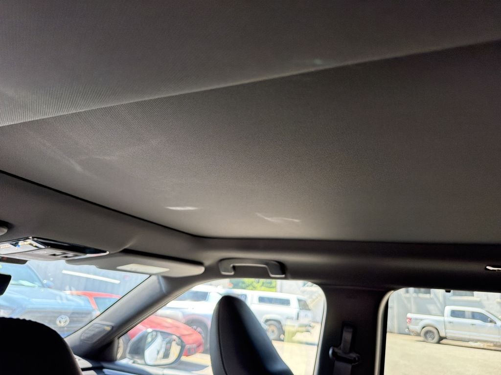 2026 Mitsubishi Outlander Base