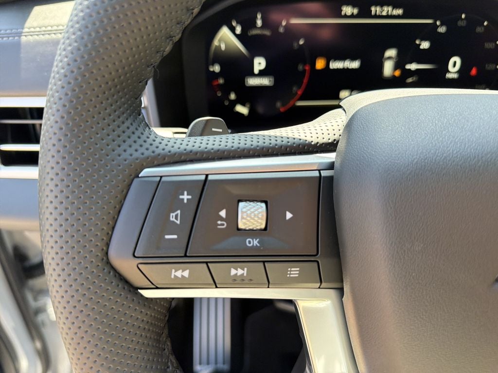 2026 Mitsubishi Outlander Base