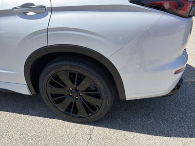 2026 Mitsubishi Outlander Base
