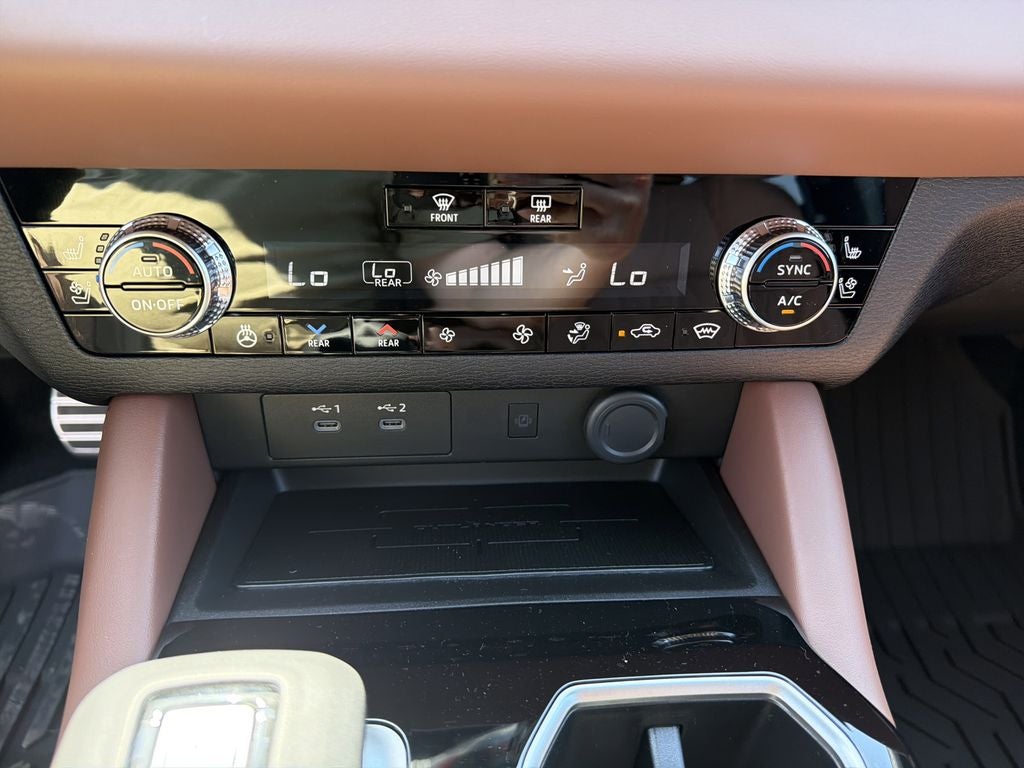 2026 Mitsubishi Outlander SEL