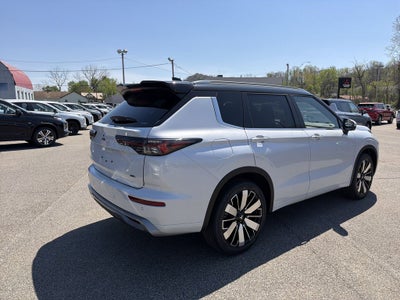 2026 Mitsubishi Outlander SEL