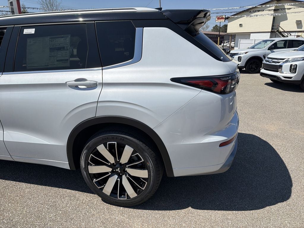 2026 Mitsubishi Outlander SEL