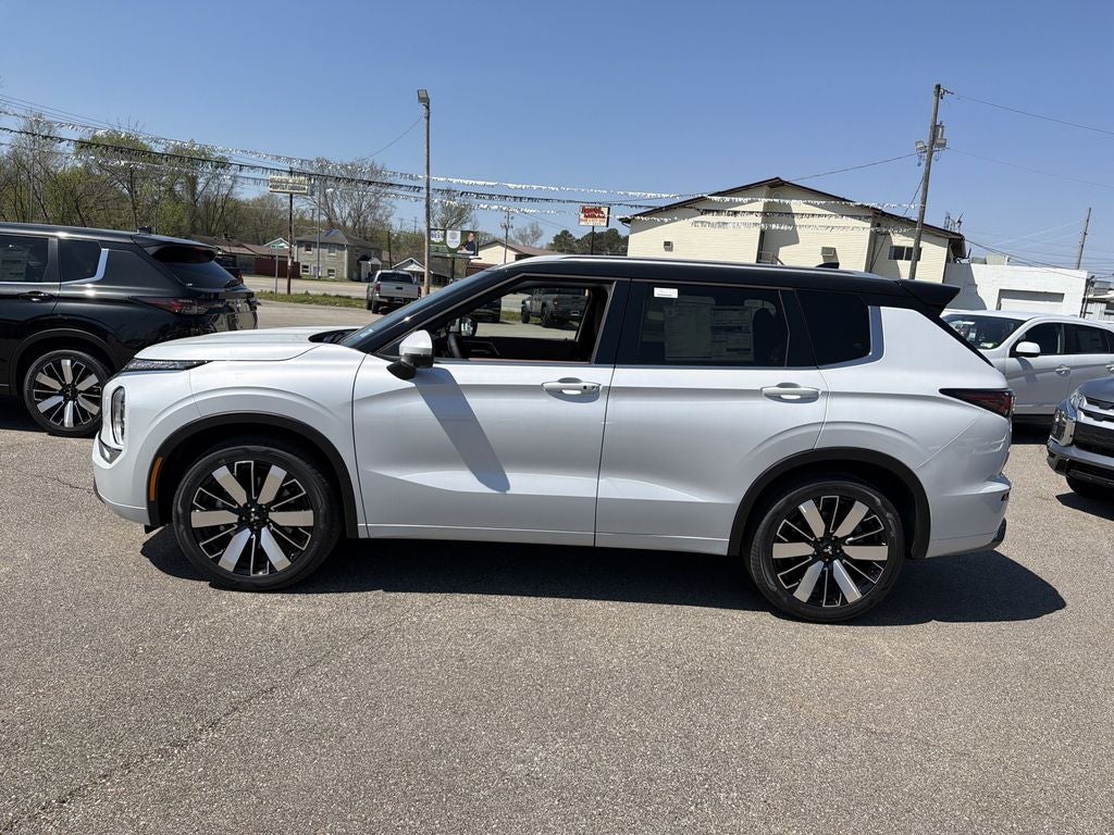 2026 Mitsubishi Outlander SEL
