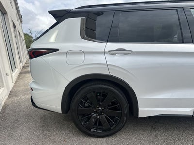 2026 Mitsubishi Outlander SEL