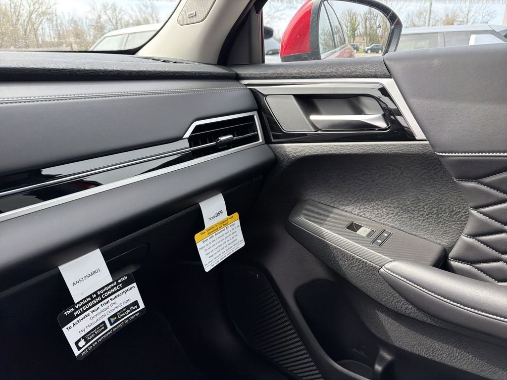 2026 Mitsubishi Outlander SEL