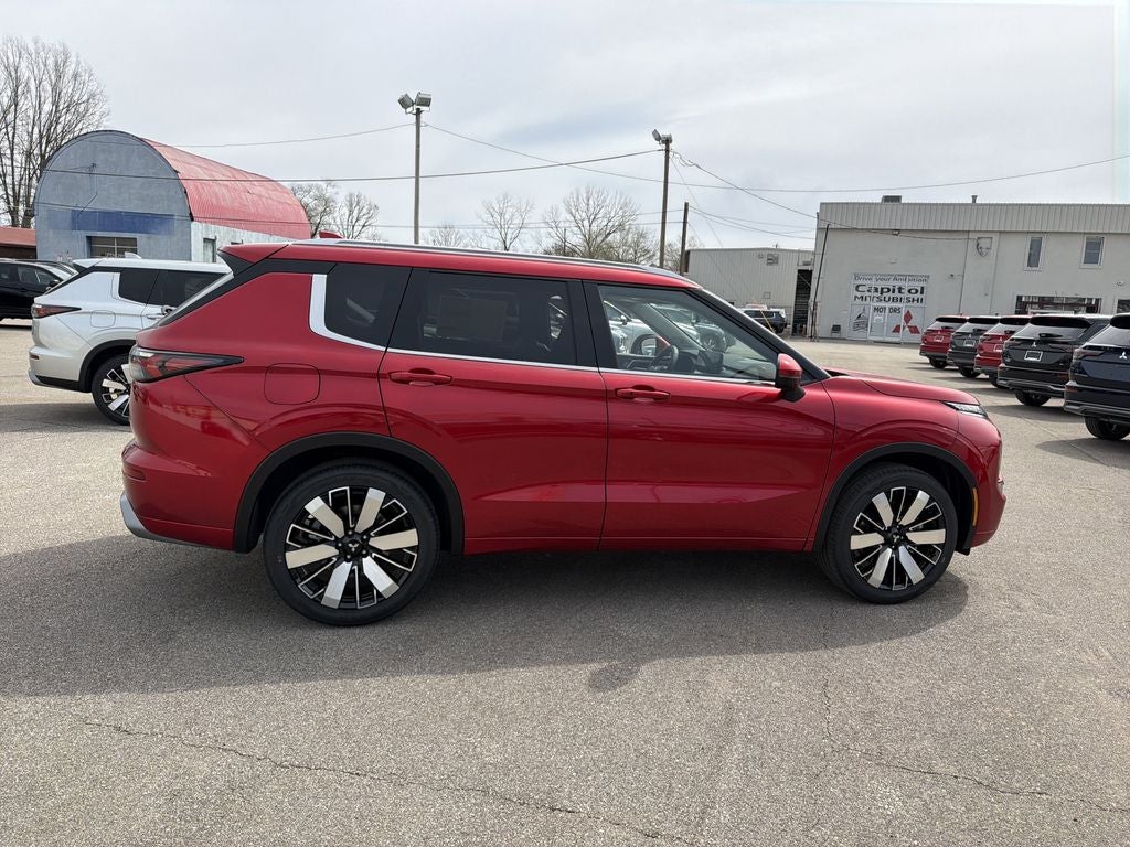 2026 Mitsubishi Outlander SEL