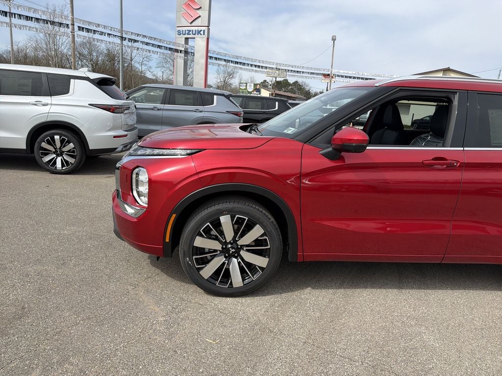 2026 Mitsubishi Outlander SEL