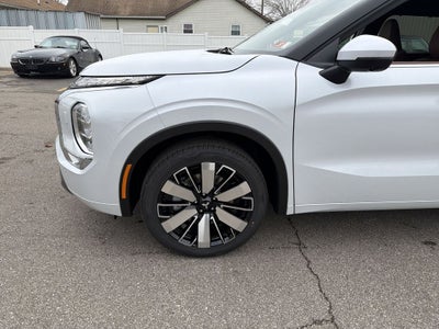2026 Mitsubishi Outlander SEL