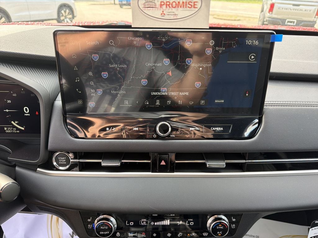 2026 Mitsubishi Outlander Base