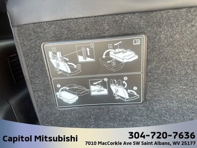 2025 Mitsubishi Outlander PHEV SE