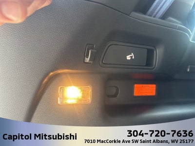 2025 Mitsubishi Outlander PHEV SE