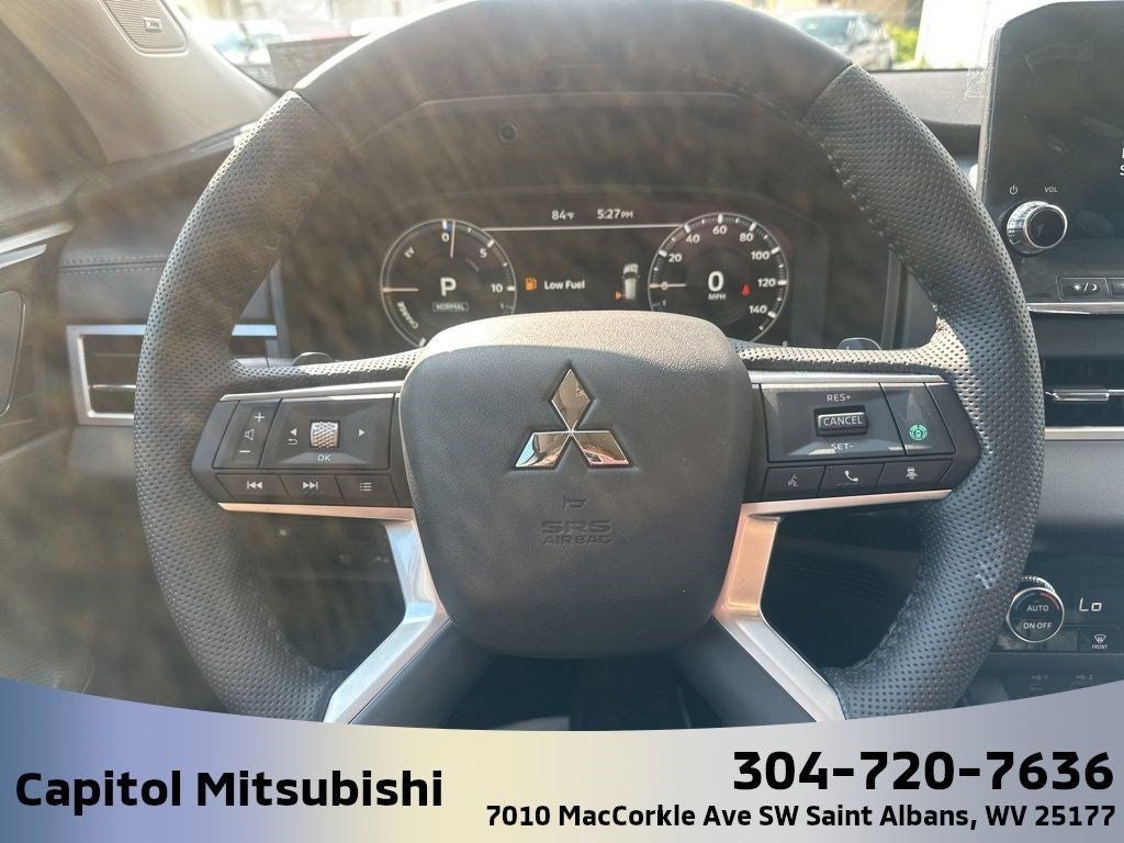 2025 Mitsubishi Outlander PHEV SE