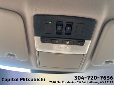 2025 Mitsubishi Outlander PHEV SE