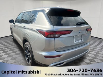 2025 Mitsubishi Outlander PHEV SE
